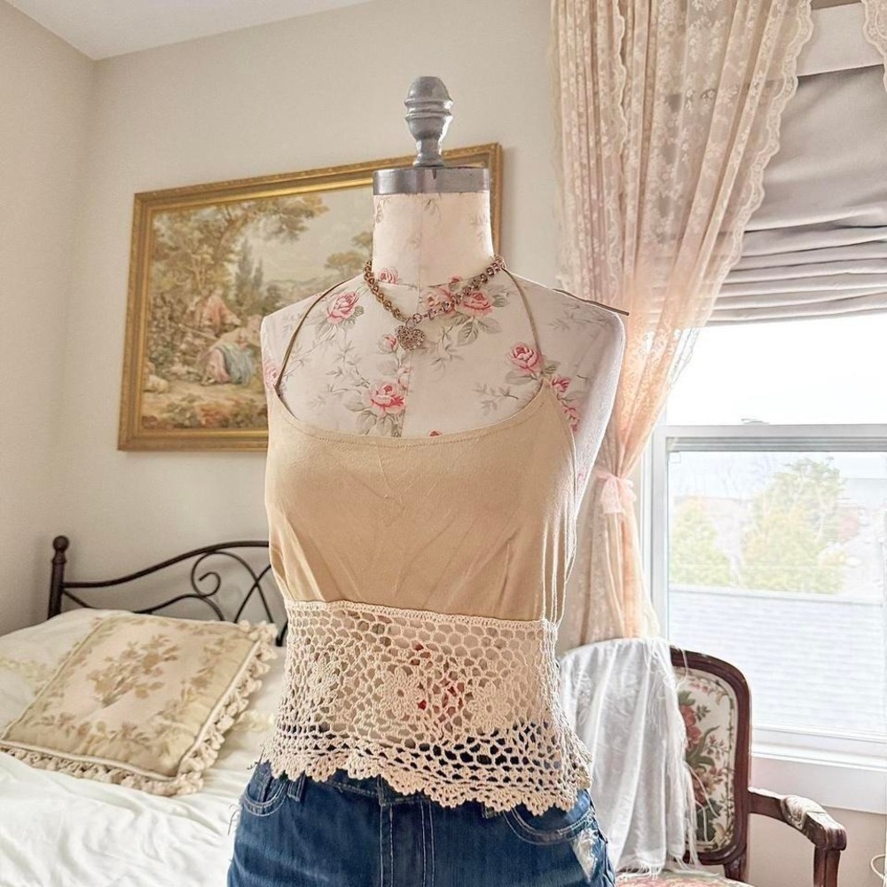 crochet halter top ‎ Y2K crochet trim halter top large - Picture 3 of 6